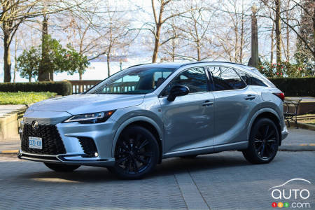 2023 Lexus RX500h Review: Hybrid to the MAX